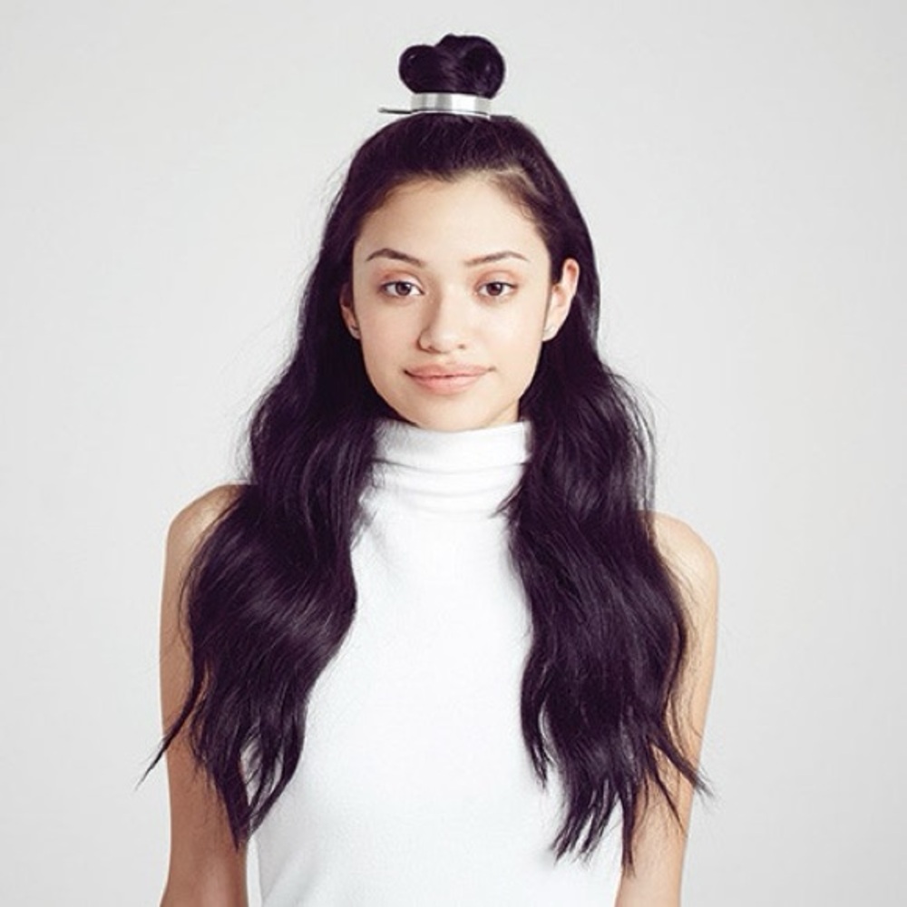 ✨4/$20 Chloe + Isabel x Jen Atkin Bun Cuff-Silver